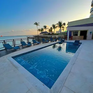 Iate Plaza - Calcadao - Frente Mar Flat 603 Fortaleza (Ceara)